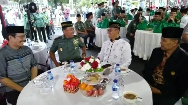 Rektor IKIP Siliwangi Diundang Hadir dalam Kunjungan Kerja & Safari Ramadhan TNI & POLRI di Kodam III /Siliwangi