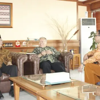 Tingkatkan Kualitas Pendidikan; Pimpinan STKIP Siliwangi Temui Menristek Dikti