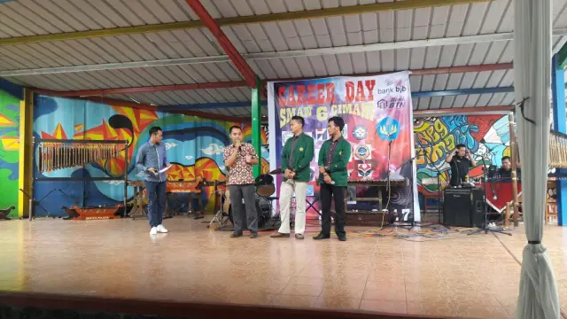 STKIP Siliwangi Buka Stand Pameran Career Day SMAN 6 Cimahi