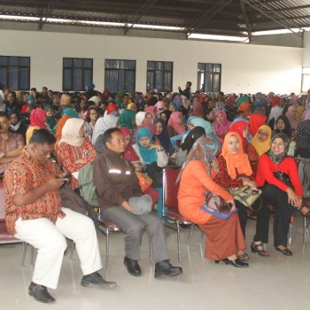 Penyerahan Sertifikat Profesi Guru 2016