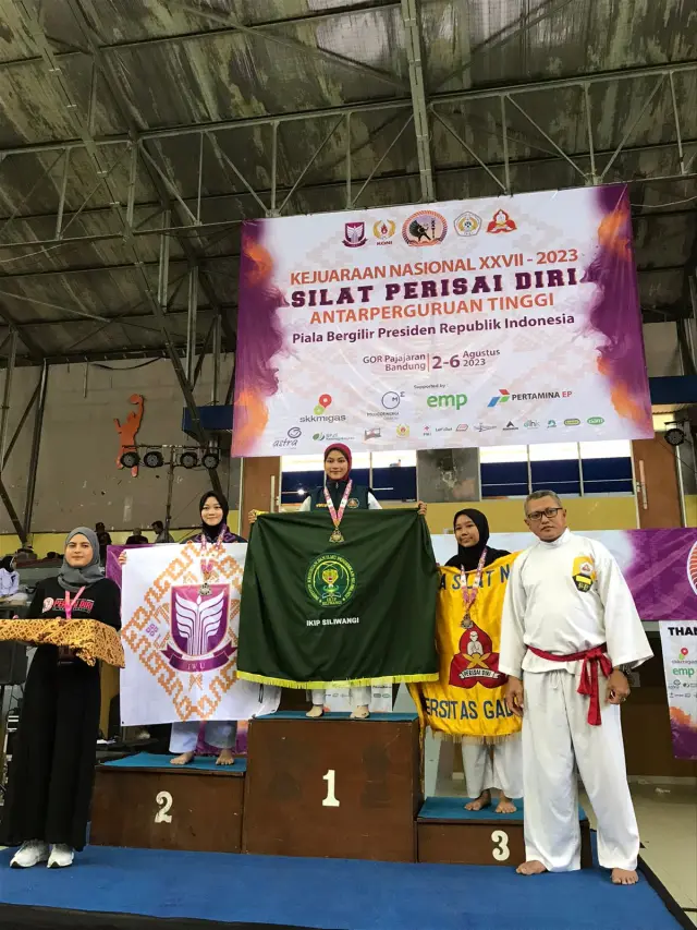 Mahasiswa IKIP Siliwangi Sabet Juara 1 dan 2 Piala Presiden pada Kejurnas Silat Perisai Diri XXVII-2023 antar Perguruan Tinggi