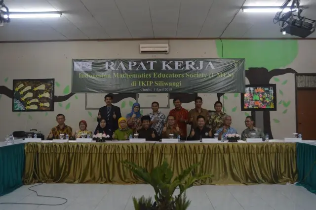 Kordinator Kopertis Wil. IV Hadiri Rapat Kerja I-MES di IKIP Siliwangi