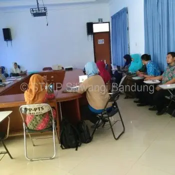 Monitoring dan Evaluasi Hibah Internal STKIP Siliwangi Bandung