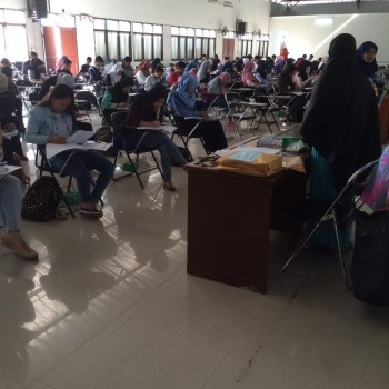 Bimbel dan Try Out UN Gratis! di STKIP Siliwangi