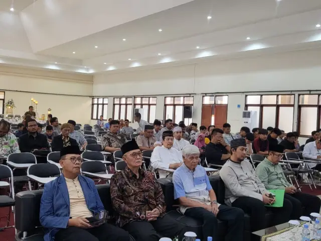 Iftar Jama'i dan Kajian Jelang Ramadhan 1446 H Civitas Akademika IKIP Siliwangi