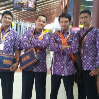 Umroh Dosen dan Karyawan STKIP Siliwangi 2016