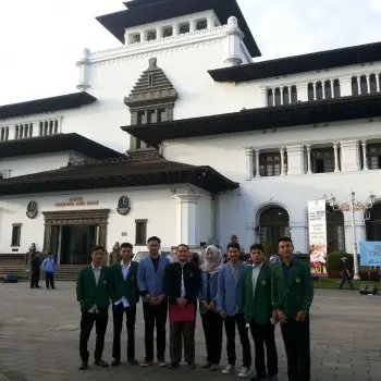 Peringatan Hari Pendidikan Nasional 2 Mei 2016