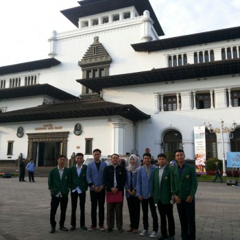 Peringatan Hari Pendidikan Nasional 2 Mei 2016