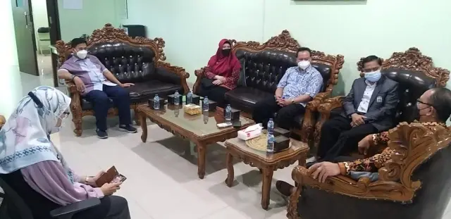 Pimpinan IKIP Siliwangi Menerima Kunjungan Kerja Pengurus APTISI Jawa Barat