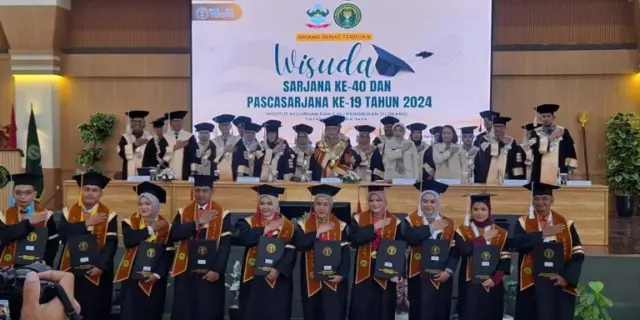 IKIP Siliwangi Lantik 1.222 Wisudawan: Siap Menjadi Pendidik Unggul di Era Digital