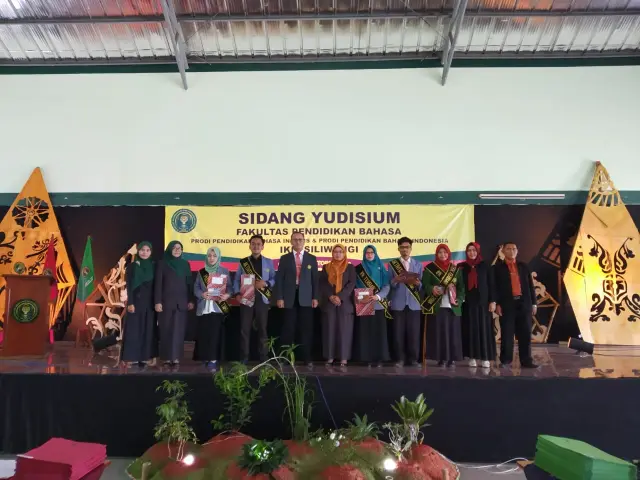 Sidang Yudisium IKIP Siliwangi, Yakinkan Memiliki Alumni yang Berdayasaing