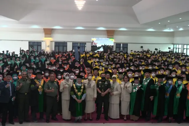 Wisuda Sarjana ke-38 dan Pascasarjana ke-17 IKIP Siliwangi Tahun 2022