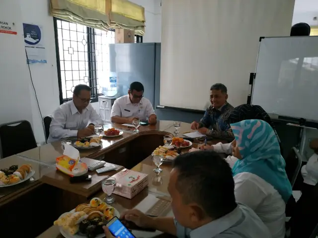 Rektor IKIP Siliwangi Diundang dalam Forum Industri Bersih di Laboratorium Lingkungan Pemerintah Kota Cimahi