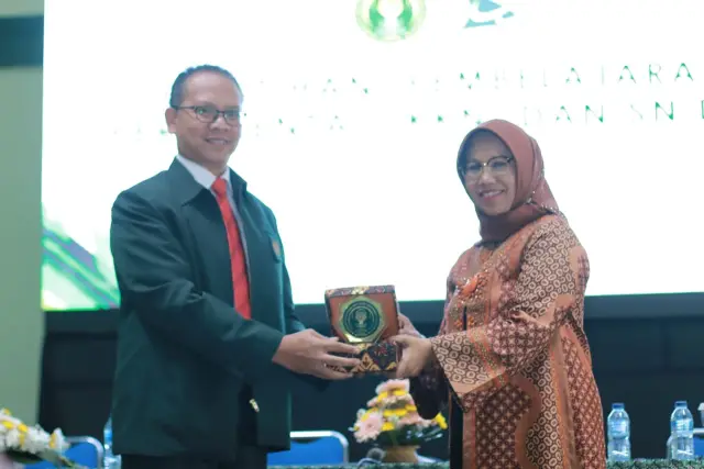 Direktur Pembelajaran, Ditjen Belmawa Menjadi Pemateri Bimtek Kurikulum Berbasis KKNI di IKIP Siliwang