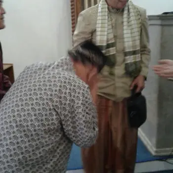 Sholat Gerhana Matahari Total di STKIP Siliwangi Bandung