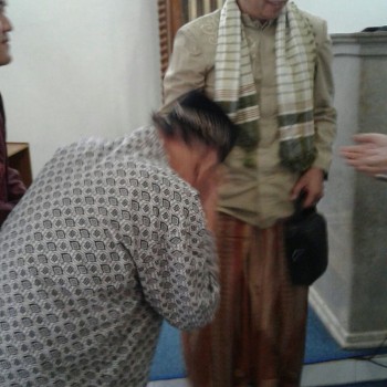Sholat Gerhana Matahari Total di STKIP Siliwangi Bandung