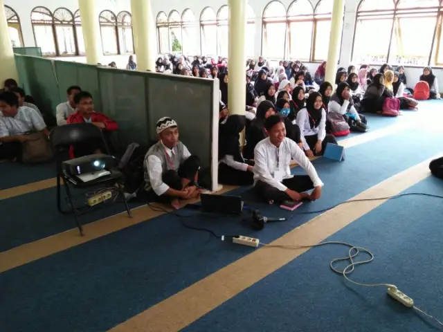 Pelatihan Pengurusan Jenazah IRMA STKIP Siliwangi