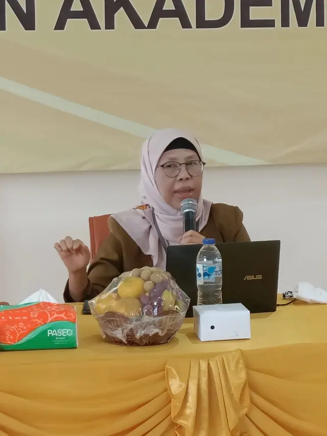 Implementasikan Kerjasama, Rektor IKIP Siliwangi Menjadi Pemateri Penyusunan Program Pembelajaran
