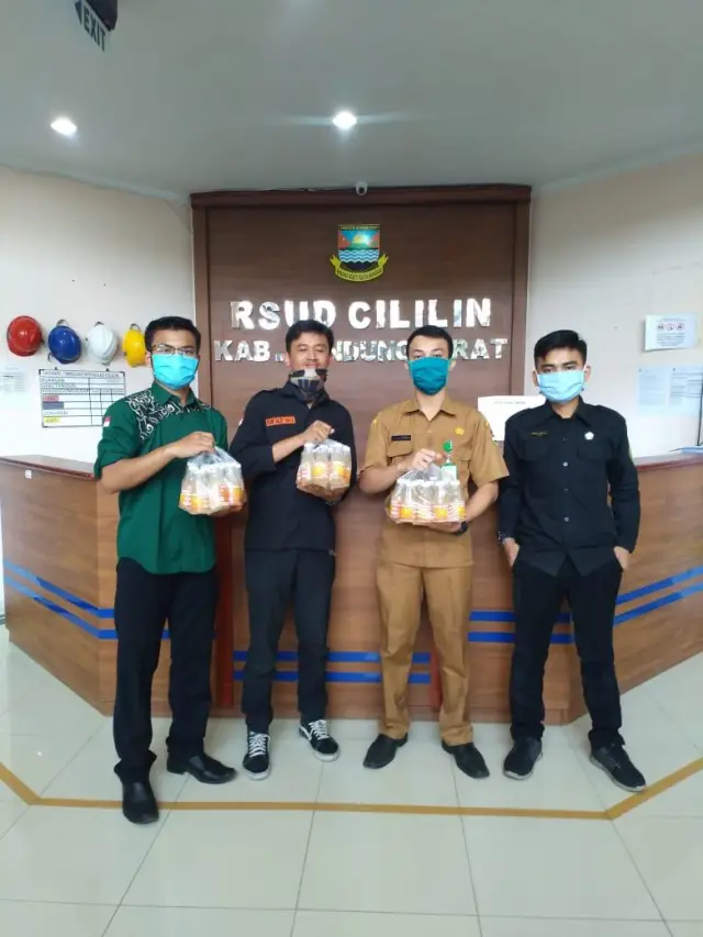 BEM IKIP Siliwangi Berbagi untuk Pahlawan di Garda Terdepan Melawan Covid 19