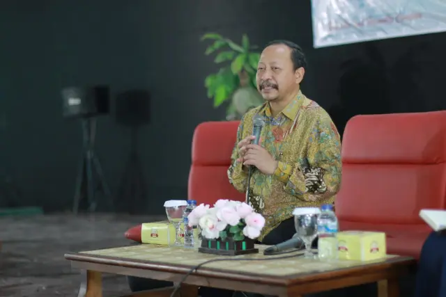Direktur Karir dan Kompetensi SDM Kemendikbud beri Kuliah Umum di IKIP Siliwangi