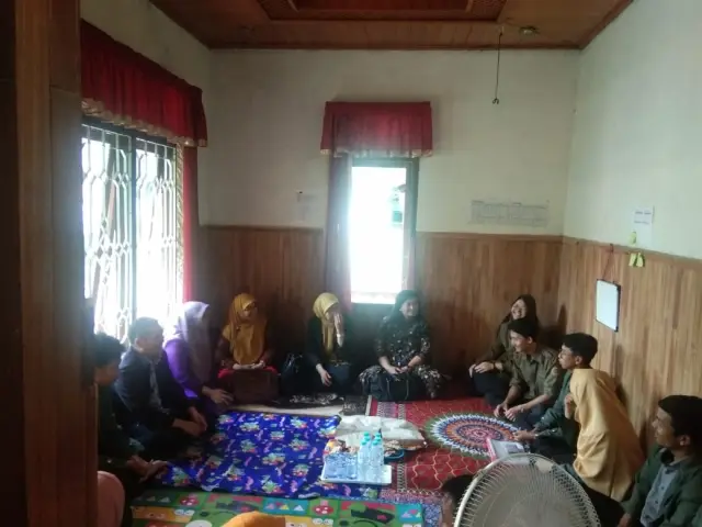 Ketua Yayasan Kartika Jaya Pusat Tinjau Pekan Pengabdian Mahasiswa IKIP Siliwangi tahun 2019