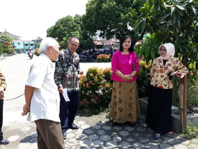 Tingkatkan Kualitas Layanan Pendidikan, Ketua Yayasan Kartika Jaya, Mengunjungi Fasilitas IKIP Siliwangi