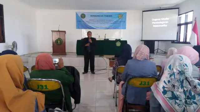 Tingkatkan Kualitas Mahasiswa, FPMS IKIP Siliwangi Gelar Bimbingan Teknis Pembelajaran Matematika