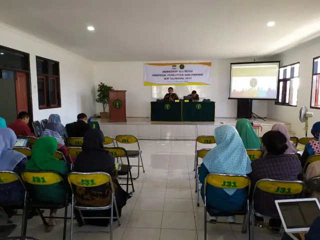 Workshop Penulisan dan Reviu Proposal Simlitabmas Ristekdikti