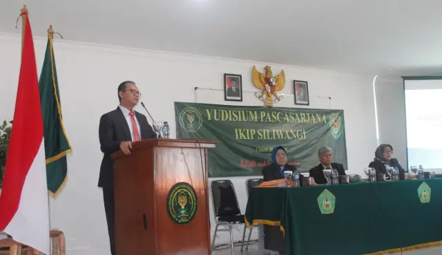 Yudisium 667 Mahasiswa, Rektor IKIP Siliwangi  Bangga Hasilkan Alumni Berkualitas