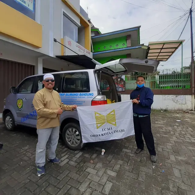 Wujud Kesetiakawanan Sosial, IKIP Siliwangi Salurkan Bantuan Bagi Masyarakat