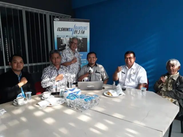 IKIP Siliwangi dalam Talkshow Citarum Harum di ELshinta FM