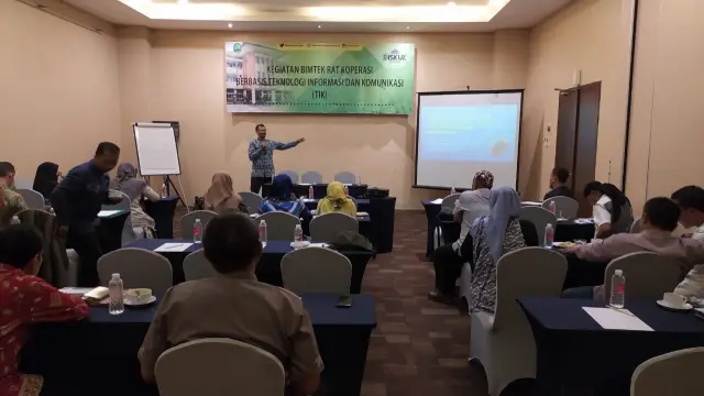 Bimbingan Teknis Rapat Akhir Tahun Bersama Dinas Koperasi dan Usaha Kecil Provinsi Jawa Barat