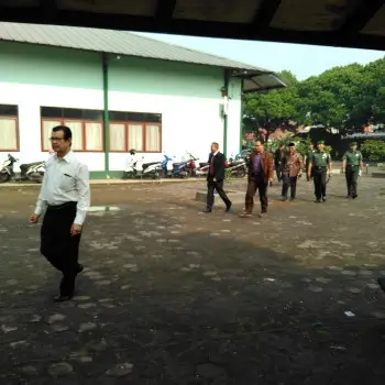 Internalisasi Profesionalisme Dosen STKIP Siliwangi Bandung 2016