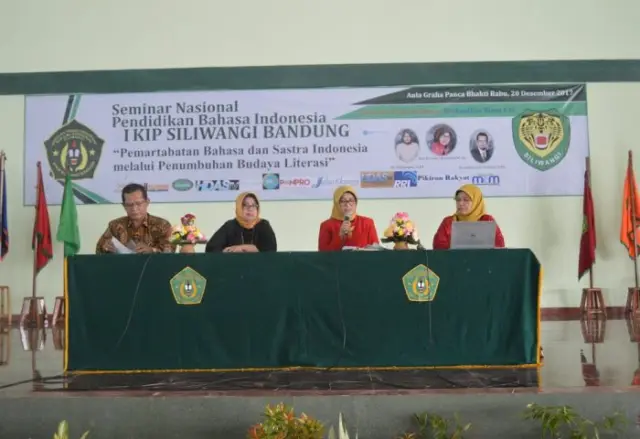 SEMINAR NASINAL PENDIDIKAN BAHASA INDONESIA 2017