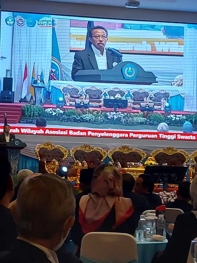 Rektor IKIP Siliwangi Hadiri Musyawarah Wilayah ABPPTSI