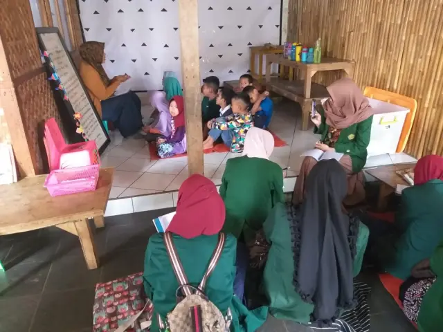 Tingkatkan Kompetensi Profesional Mahasiswa, Program Studi PGPAUD Gelar Bimbingan Teknis bagi Mahasiswa