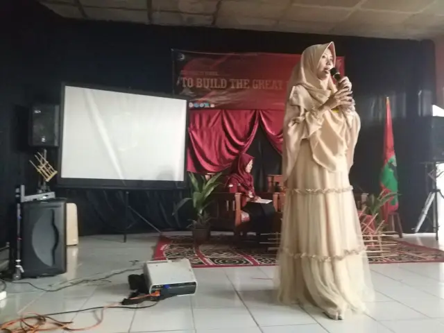 Mahasiswa Prodi Pendidikan Bahasa Inggris Gelar Pengabdian di Cililin, Kabupaten Bandung Barat