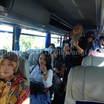 Internship Prodi Bahasa dan Sastra Indonesia ke Mizan dan Grafindo